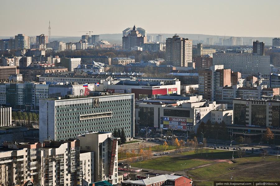 Центр города - вид на Дом Советов | Center of Perm - view on the Soviet House